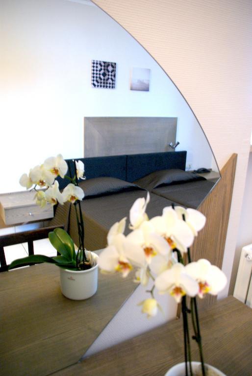Hotel Charly'S Gare Senningerberg Zimmer foto